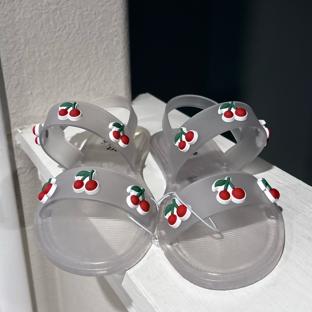 NEW Art Class Shoes Girls Clear Saniah Jelly Sandals Cherries Youth Size 2Y - Picture 4 of 4